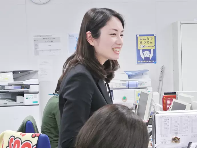 ワーママとして在籍する方など、様々な方が活躍しています。