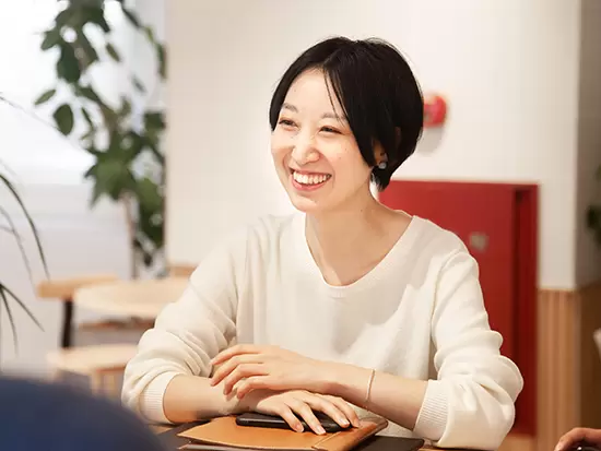 「売る接客」ではなく、「魅力を広める接客」を大事に。ワークショップの開催もその一環です。
