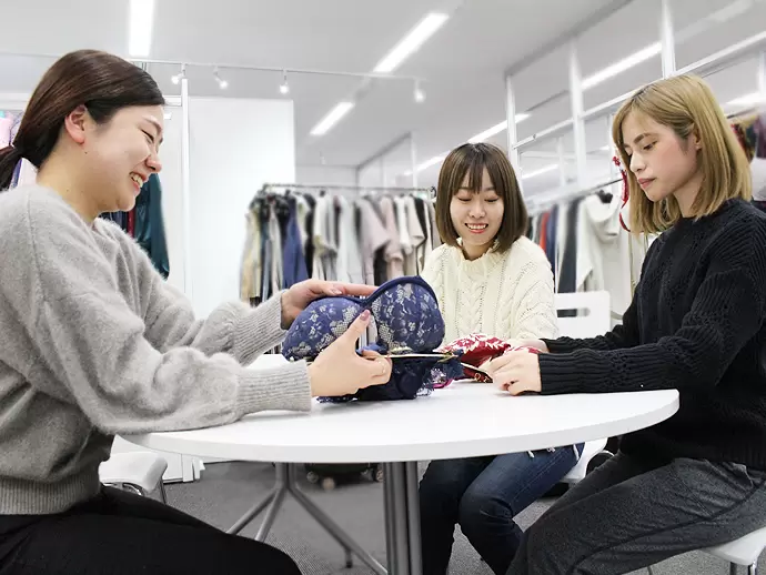 優しい先輩ばかりで、後輩には手厚くサポートする社風が根付いています。