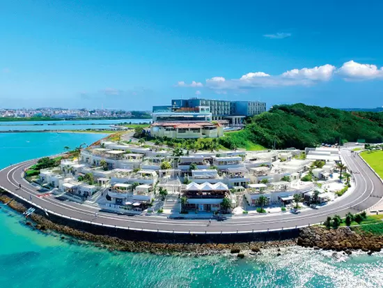『瀬長島ウミカジテラス』は那覇市内からのアクセスも良く、新たな観光地として注目が集まっています！