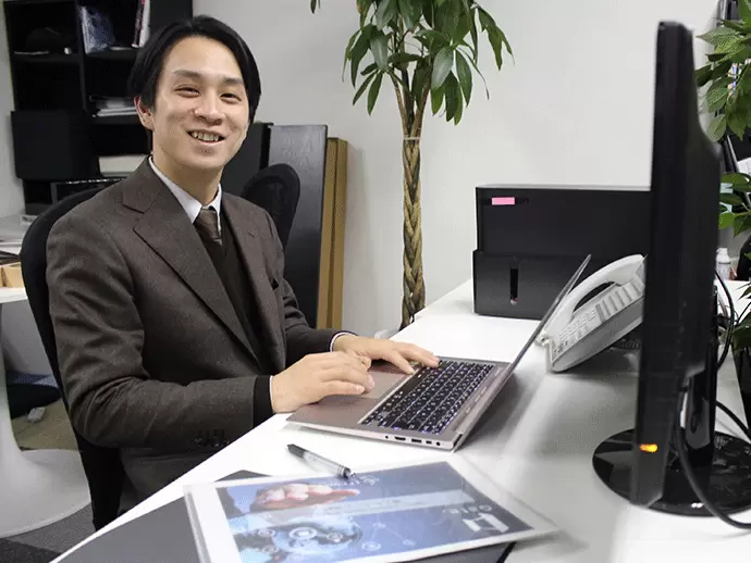 全くの異業界から転職している社員も！やる気さえあれば活躍できます★