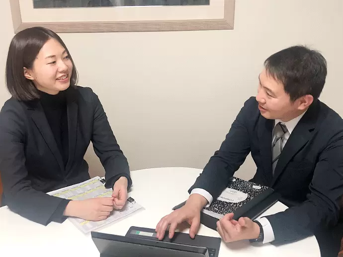 社内システムで受注や出荷状況を確認することができます。