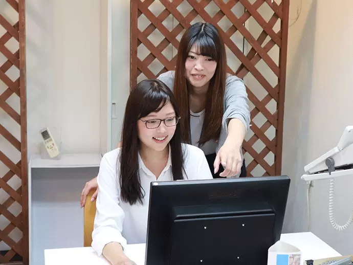 未経験スタートでも安心♪支店の先輩社員がイチから優しくレクチャーします！