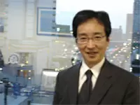 専務取締役の左右田氏。「ビジネスセンスがある方歓迎します！」