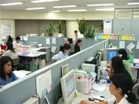 社内には、ご覧のとおりたくさんの女性が活躍しています