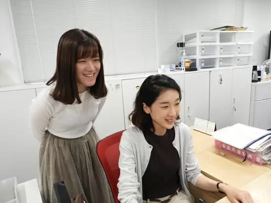 女性メンバーもそれぞれ担当が違いますがお互いにコミュニケーションしながら進めています！