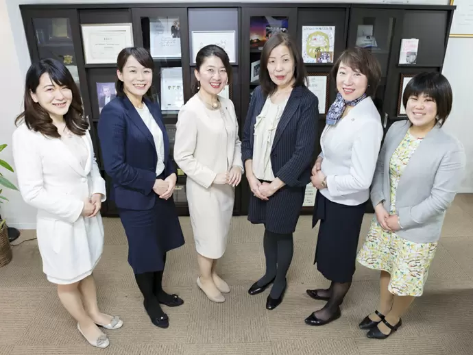 社員同士の仲の良さもGift Your Lifeの自慢の一つです！一匹狼なんて当社にはいません。