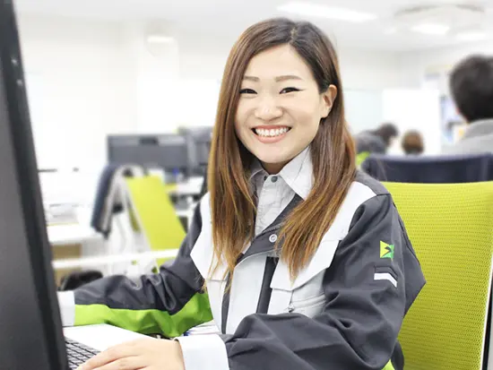 20代30代がたくさん活躍中。柔軟な働き方ができるため、ずっとココで働きたいという社員の声が多数。