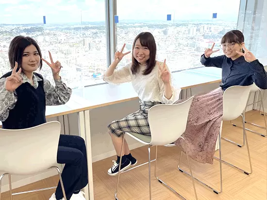 ネイル・ピアス・オフィスカジュアルOK！あなたらしいスタイルで働いてくださいね♪