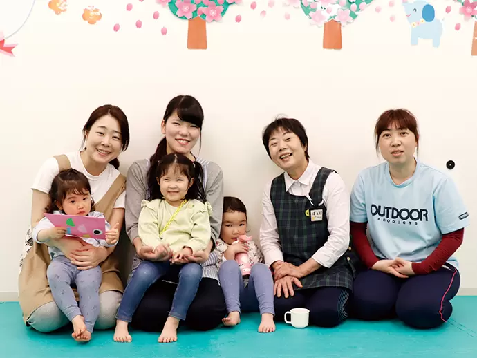 幅広い世代が活躍中！ブランクのある方、子育てを終えたママさんも歓迎しています。