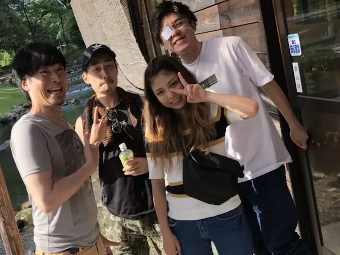 20代がメインの職場です！親しみやすい社員ばかりで、毎日声をかけ合いながら仕事をしています！