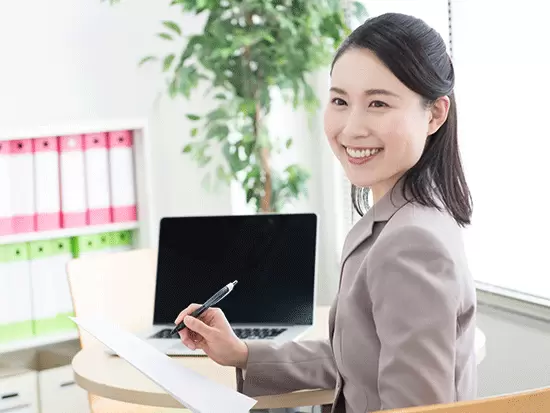 ECサイトでは、毎日数百件もの商品を受注。豊富な在庫でお客様のニーズにお応えします