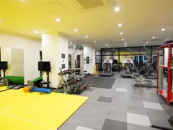 充実した福利厚生も魅力の一つ♪なんと京都本社限定で社員用ジムも完備！