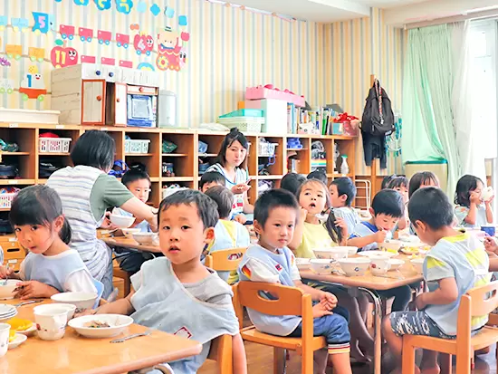 「誠の心」と「子どもの可能性」を守り、成長を支えることが私たちの理念です。