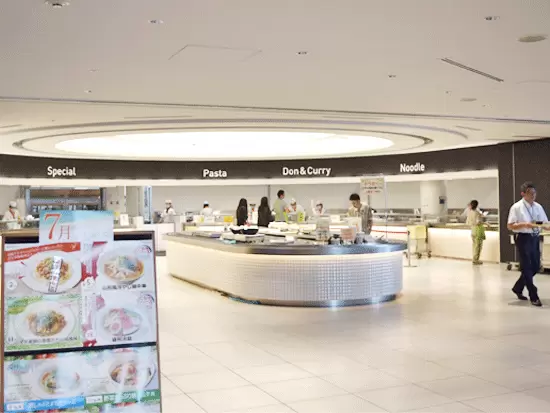 大規模な社員食堂があり、ランチもお得！ヤマトグループだからこその手厚い福利厚生が充実しています。