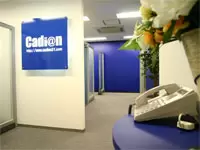 すっきりオフィスでしっかりお仕事！