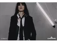 同じくウーマンズ・コレクションは、Juliette Lewis