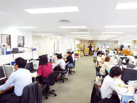 有名タレントが多数在籍！幅広いエンタメコンテンツの企画運営・広告制作に携われます。