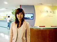 インターナショナルで自由な社風です！海外研修制度もあります