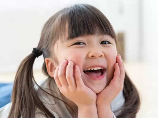 お子さまやご家族と深く関われる仕事です。
