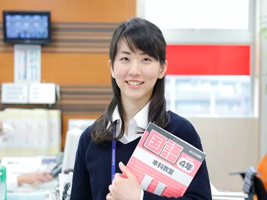 半数が未経験！前職はアパレル、飲食店員、金融事務など様々な経験を持った社員が活躍中です。