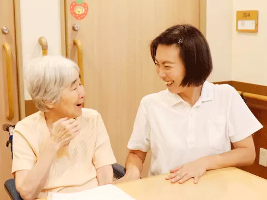 多彩な介護サービスを提供しているため、スタッフの介護スキルも磨ける環境です。