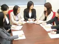 リス株式会社