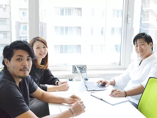 20代の若手が活躍中！代表も27歳と同年代であることも特徴です。