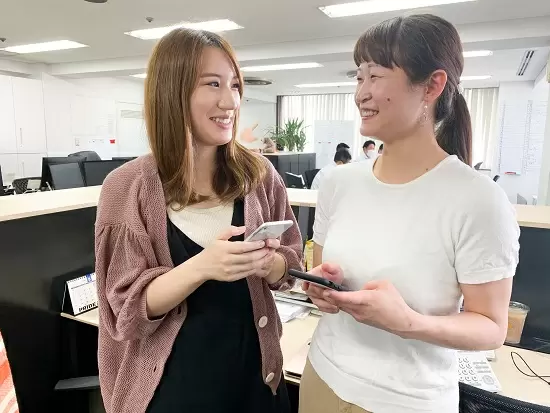 常に和気あいあいと仕事に全力な私たち。働きやすい環境が整っています！
