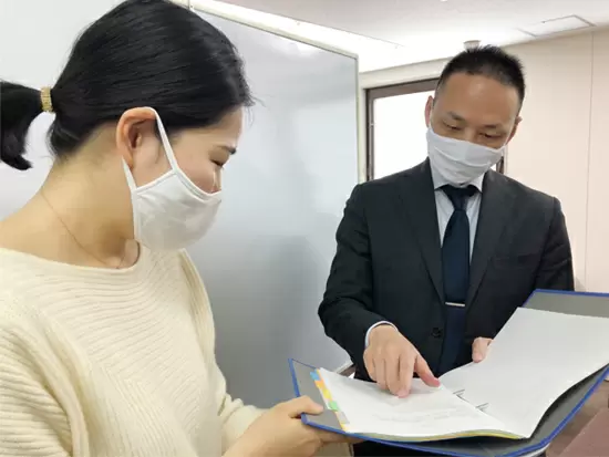 念入りな打ち合わせで業務の調整を行います。