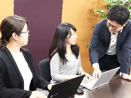 先輩が丁寧にお教えしますので、未経験の方もご安心ください！
