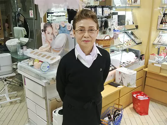 麻布十番で創業して100年。地域に根付いたお店づくりをしています。