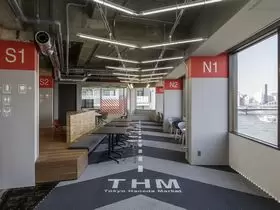 漁師、店舗、消費者の三方良しを実現させる全く新しい流通システムを確立（写真：日本橋浜町オフィス）