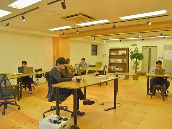 代表との距離も近く、フレキシブルに働くことが出来ます！