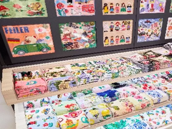 質にこだわっており、ほつれや色落ちが少ない商品を取りそろえております。