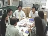 美味しいお寿司をご提供するために打ち合わせは熱がこもります！