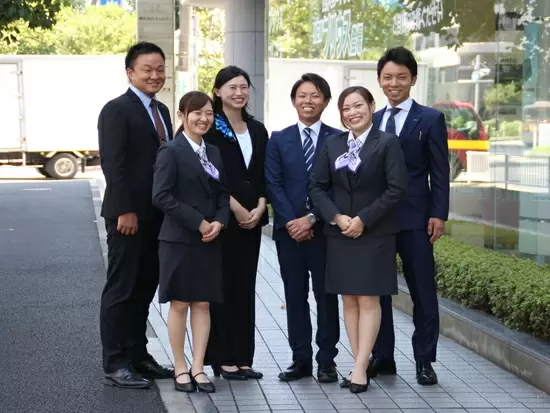 お客様に満足いただける仕事をチームワークで成し遂げましょう！