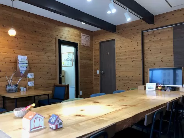 株式会社芳裕建設