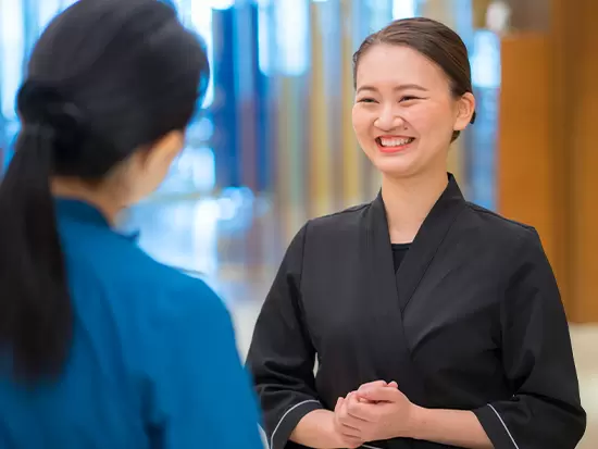 お客様にリラックスしていただけるよう、受付から心がけています！