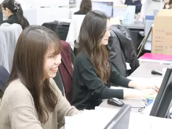 専門知識はなくてOKです！先輩社員がついてお教えいたします。