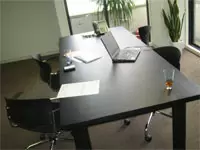 でも格好よく働けるオフィスなんです！