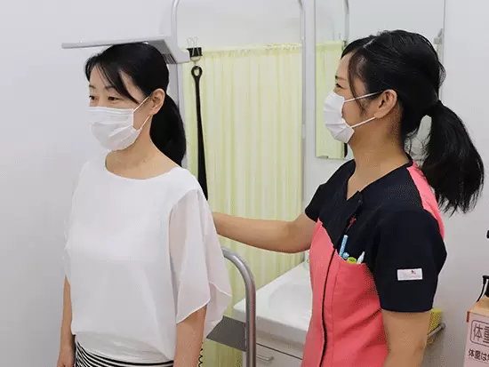 羽田健診センターでは健康診断のサポート業務もお任せ！医療に貢献するやりがいがあります。