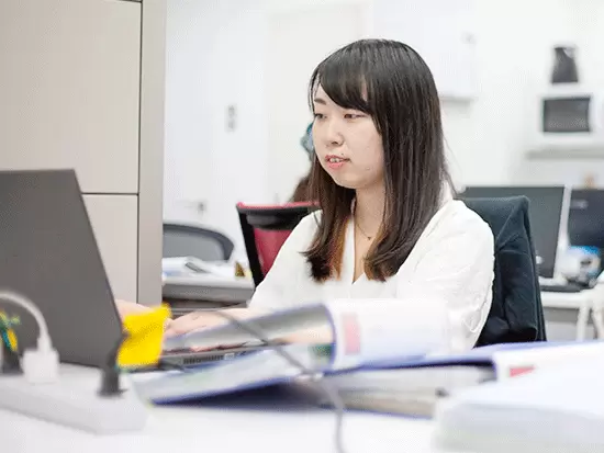 女性同士のコミュニケーションが活発な当社。同性ならではの話しやすさが魅力的です。