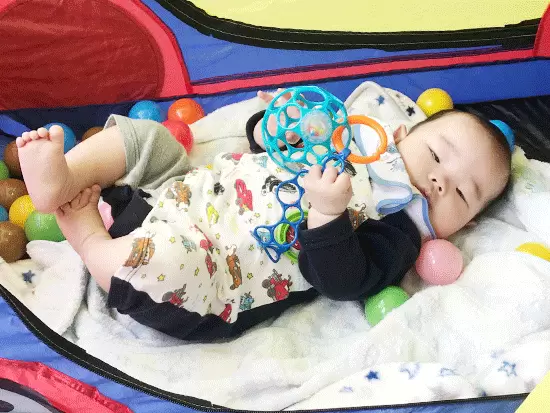 従業員が子どもをオフィスに連れてくることも。女性が安心して長く働けるよう、サポートします！