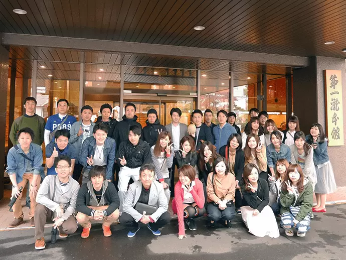 社員旅行は国内・海外あわせて年3回！その他、クリスマスパーティなど社内イベント盛りだくさんです♪