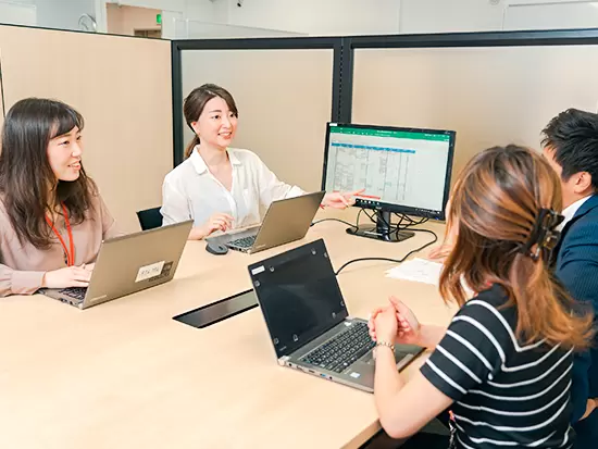 20代活躍中！同世代の仲間と和気あいあいと働けるのが魅力です♪