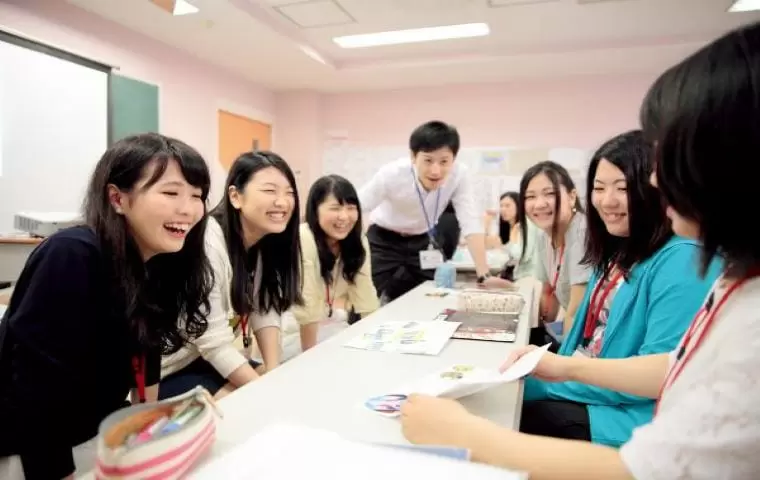 講師未経験の方も、周りがしっかりサポートします！