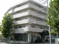 こちらの２Ｆが当社が経営するグループホーム(ふぁいん)です。