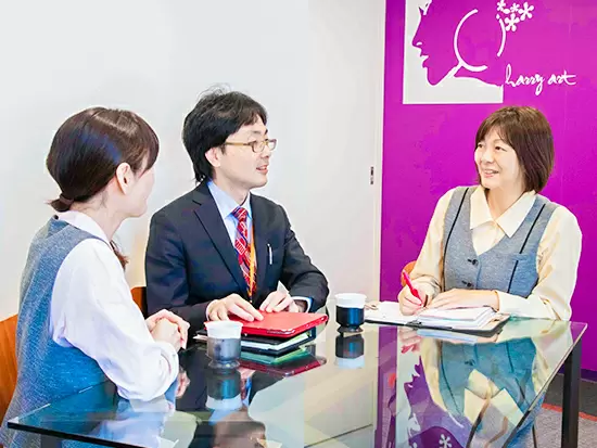 話しやすい雰囲気があり、コミュニケーションも盛んな職場。ストレスフリーに働ける環境です◎