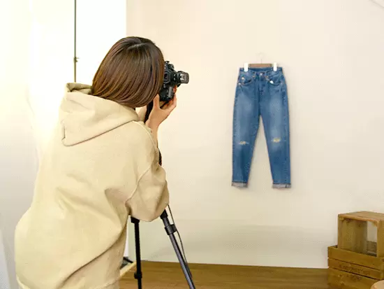 自社内には撮影スタジオも！カメラスキルも身につけられちゃいます♪